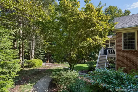 Exterior - 1613 River Rdg, Williamsburg, VA 23185 photo 12 of 17