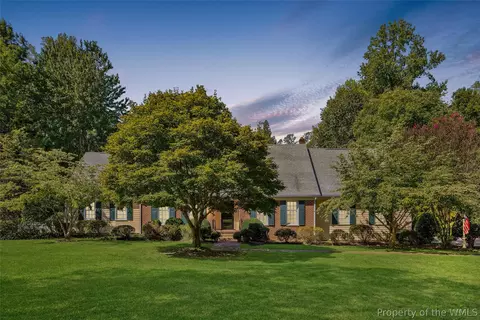 Exterior - 285 E Queens Dr, Williamsburg, VA 23185 photo 13 of 13