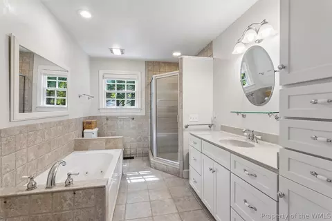 Bath - 285 E Queens Dr, Williamsburg, VA 23185 photo 1 of 5