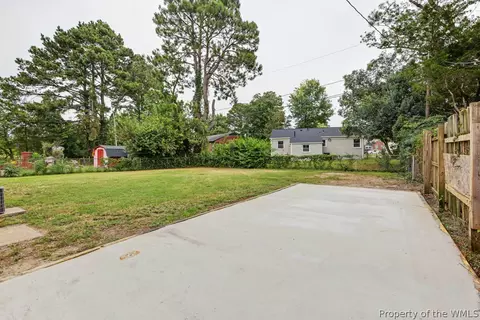 Exterior - 806 Milford Ave, Hampton, VA 23661 photo 7 of 9