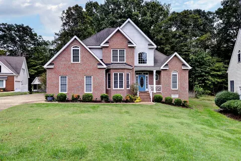 6273 N Mayfair Cir, Williamsburg, VA 23188