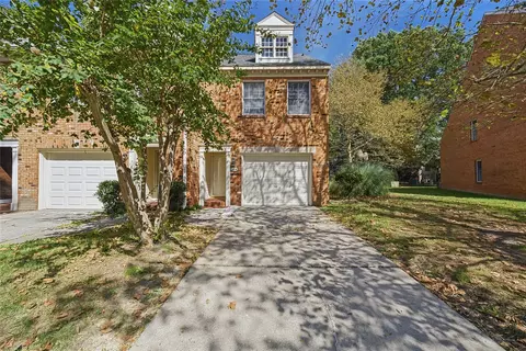 608 Guy Ln, Newport News, VA 23602