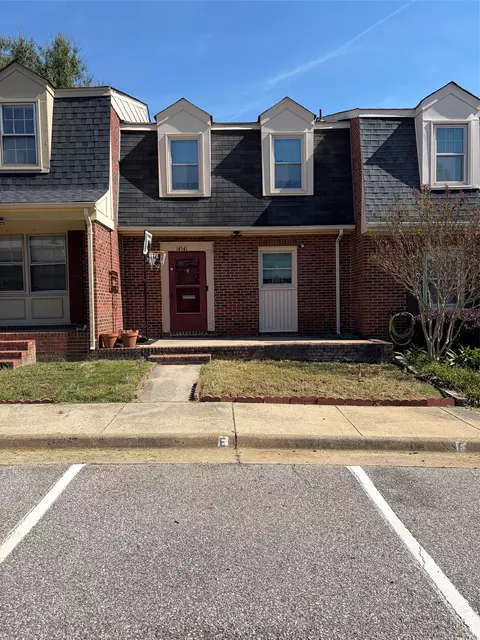 14541 Old Courthouse Way #E, Newport News, VA 23608