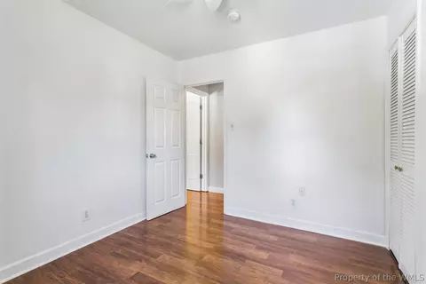 Bedroom - 2600 Wright Dr, Saluda, VA 23149 photo 5 of 7