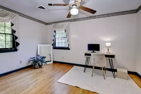 Bedroom - 265 E Queens Dr, Williamsburg, VA 23185 photo 4 of 4