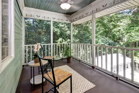 Exterior - 265 E Queens Dr, Williamsburg, VA 23185 photo 12 of 13