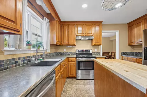 Kitchen - 4643 Sir Gilbert Loop, Williamsburg, VA 23185 photo 1 of 5