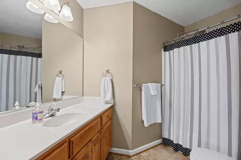 Bath - 4643 Sir Gilbert Loop, Williamsburg, VA 23185 photo 3 of 3