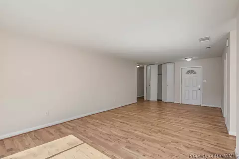 Living - 30 Greenwell Dr, Hampton, VA 23666 photo 5 of 5