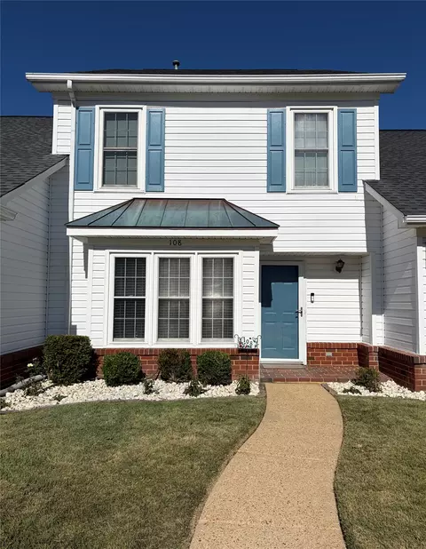 108 Penny Ln, Yorktown, VA 23692