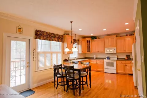 3987 E Providence Rd, Williamsburg, VA 23188 photo 4