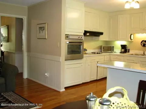 277 E Queens Dr, Williamsburg, VA 23185 photo 10