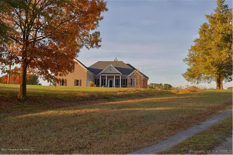 5275 Colonial Trl E, Surry, VA 23883 photo 3