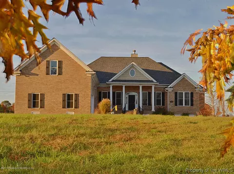 5275 Colonial Trl E, Surry, VA 23883 photo 1