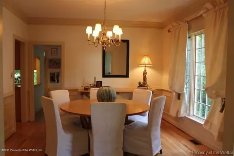 6 Bertier Ct, Williamsburg, VA 23185 photo 6