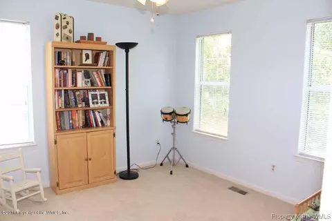 5 E Pinto Ct, Hampton, VA 23666 photo 2