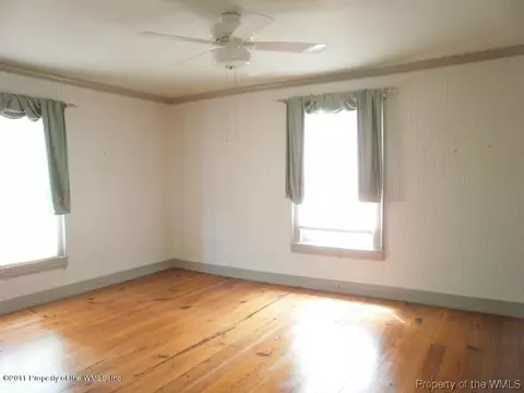 429 Fourth St, West Point, VA 23181 photo 15