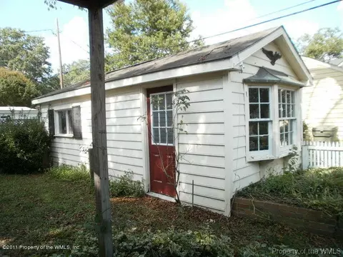 429 Fourth St, West Point, VA 23181 photo 19