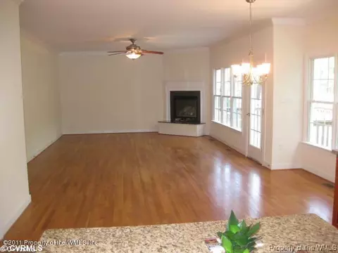 11043 Devlinburg Ter, Providence Forge, VA 23140 photo 4