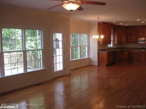 11043 Devlinburg Ter, Providence Forge, VA 23140 photo 5