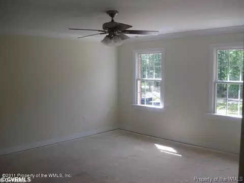 11043 Devlinburg Ter, Providence Forge, VA 23140 photo 8