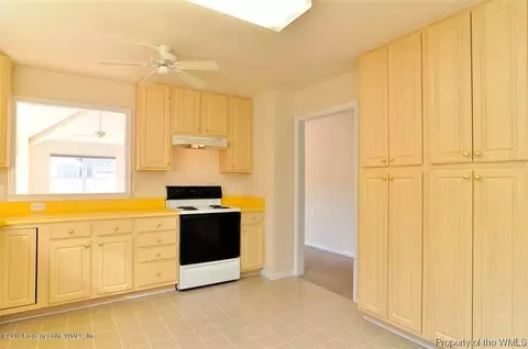 211 Wingate Dr, Williamsburg, VA 23185 photo 8