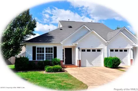 211 Wingate Dr, Williamsburg, VA 23185 photo 1
