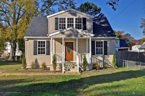 413 Glendale Rd, Hampton, VA 23661 photo 1