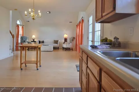 211 High Point Rd, Williamsburg, VA 23185 photo 7