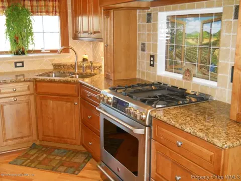 102 Maple Ln, Williamsburg, VA 23185 photo 12