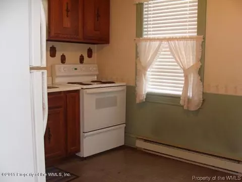 25 Monument Dr, Williamsburg, VA 23185 photo 3