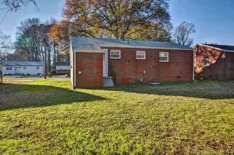 37 Cornelius Dr, Hampton, VA 23666 photo 12