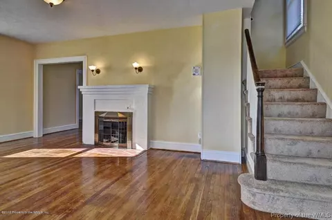 2215 Bay Ave, Hampton, VA 23661 photo 3