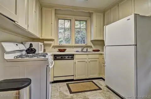 705 Goodwin St, Williamsburg, VA 23185 photo 12