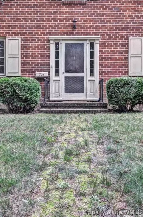 705 Goodwin St, Williamsburg, VA 23185 photo 3