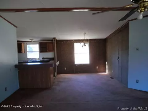 7234 Old Pinetta Rd, Gloucester, VA 23061 photo 3