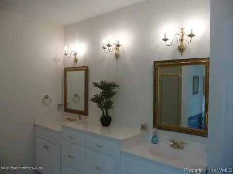 4012 Shadow Ln, Williamsburg, VA 23188 photo 18