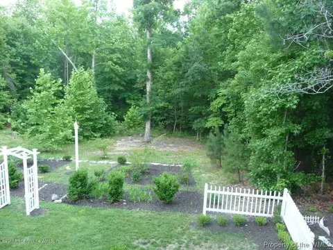 4012 Shadow Ln, Williamsburg, VA 23188 photo 37