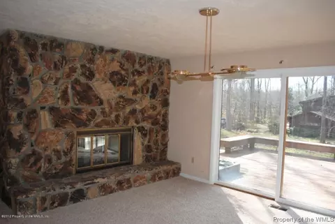 118 Bowstring Dr, Williamsburg, VA 23185 photo 5