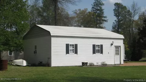 3033 The Point Dr, Lanexa, VA 23089 photo 10