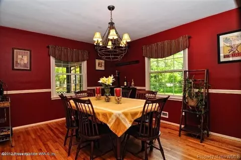 102 Robert Elliffe Rd, Williamsburg, VA 23185 photo 6