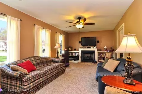 107 Benson Dr, Hampton, VA 23664 photo 8