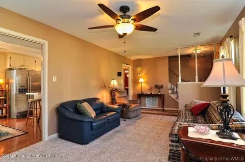 107 Benson Dr, Hampton, VA 23664 photo 9
