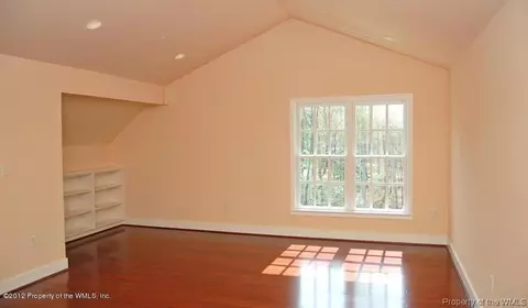 1304 Eaglescliffe, Williamsburg, VA 23188 photo 3