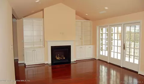 1304 Eaglescliffe, Williamsburg, VA 23188 photo 2