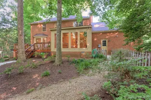 82 Carlton Ct, Williamsburg, VA 23185 photo 3