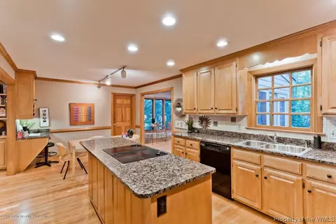 82 Carlton Ct, Williamsburg, VA 23185 photo 10