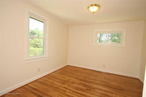 102 Bethune Dr, Williamsburg, VA 23185 photo 10