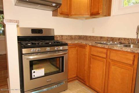 102 Bethune Dr, Williamsburg, VA 23185 photo 7
