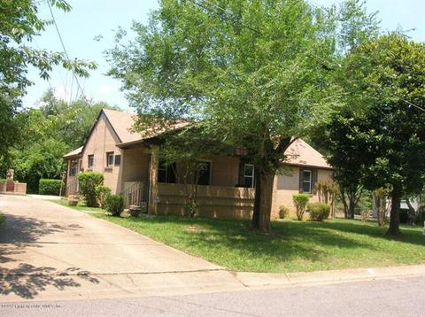 102 Bethune Dr, Williamsburg, VA 23185 photo 2
